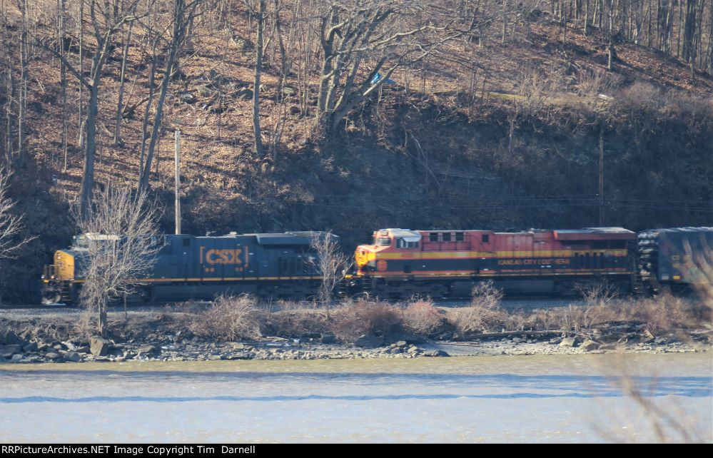 KCS 4683 on CSX Q409